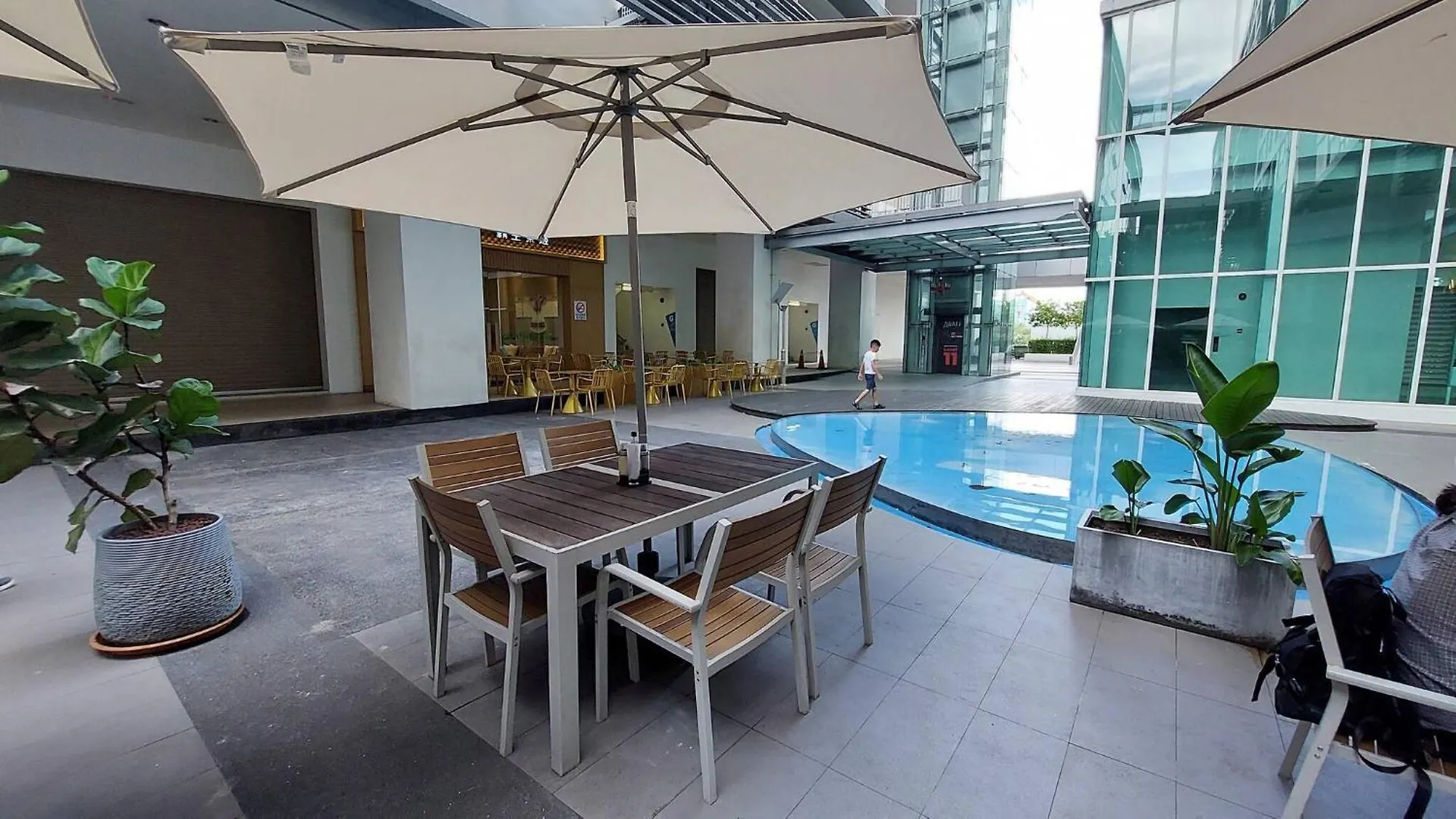 Family Friendly Stay At Sutera Avenue, Near Imago Kota Kinabalu